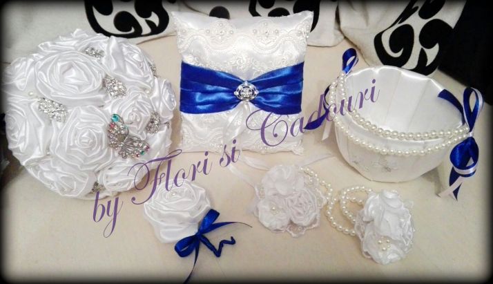 b8000348-f877-445f-a3e5-73041fa2c3ac-1